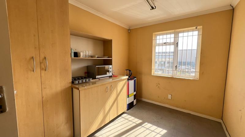 To Let commercial Property for Rent in Montague Gardens Western Cape